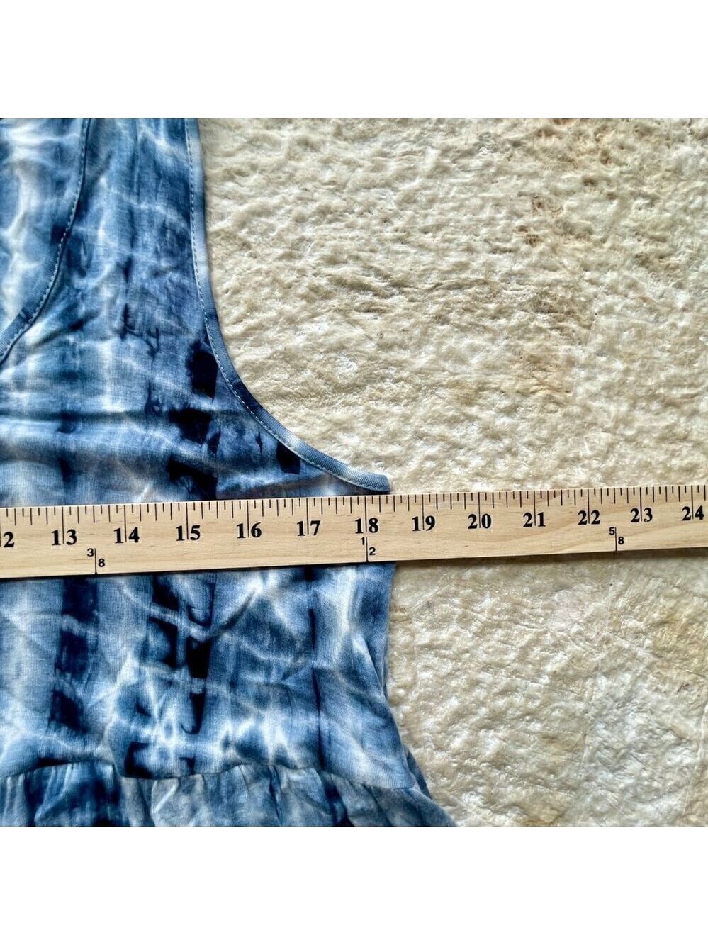 Blue and White Tie Dye Bobeau Yoga Swing Tank, Size Large - Picture 7 of 10